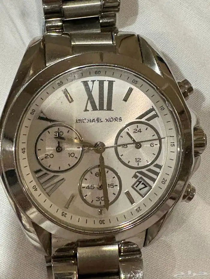 ساعة ميشيل كورز MICHAEL KORS شبة جديدة 0