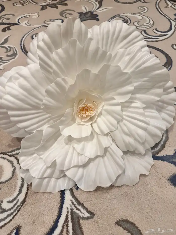 ورد صناعي كبير 0