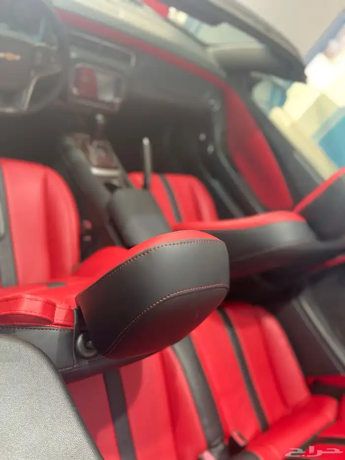 تنجيد مراتب السيارات والأبواب 1