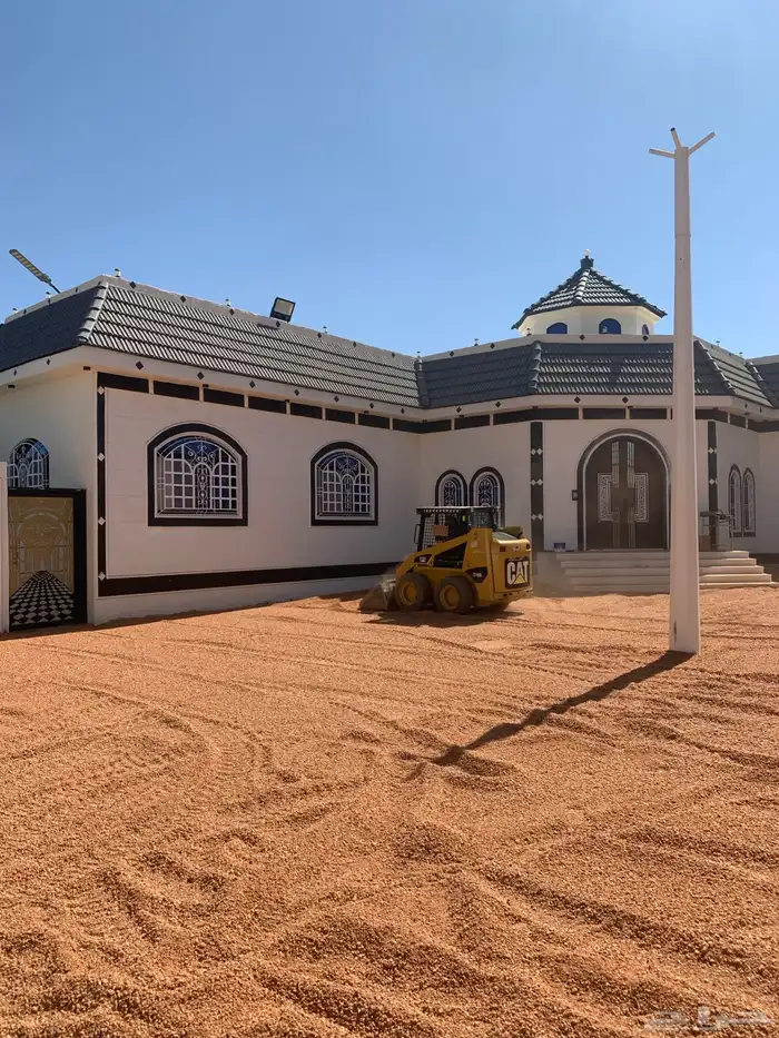 بوبكات وقلاب للإيجار 1