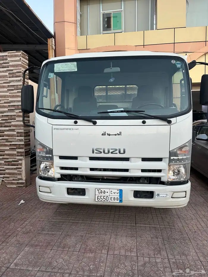 ديناء أيسوزو 2016 مخزن 0