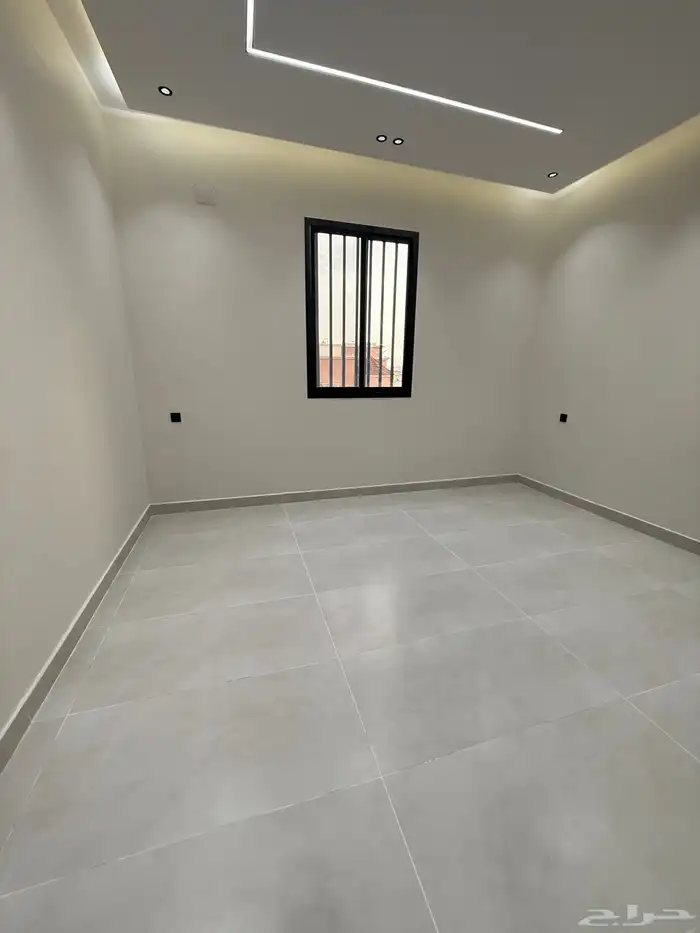 للبيع روف بملحق علوي حي النسيم خميس مشيط 750الف 17