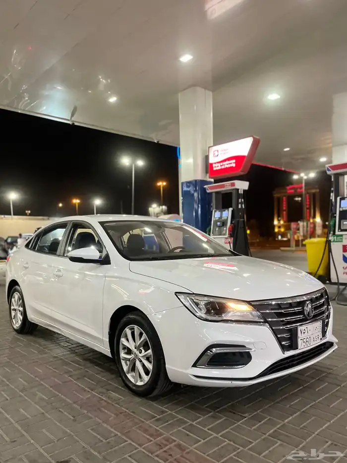 ام جي 5 موديل 2023 3