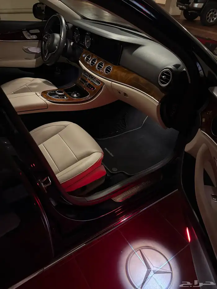 مرسيدس E200 جفالي مالك اول للبيع مخزن 10