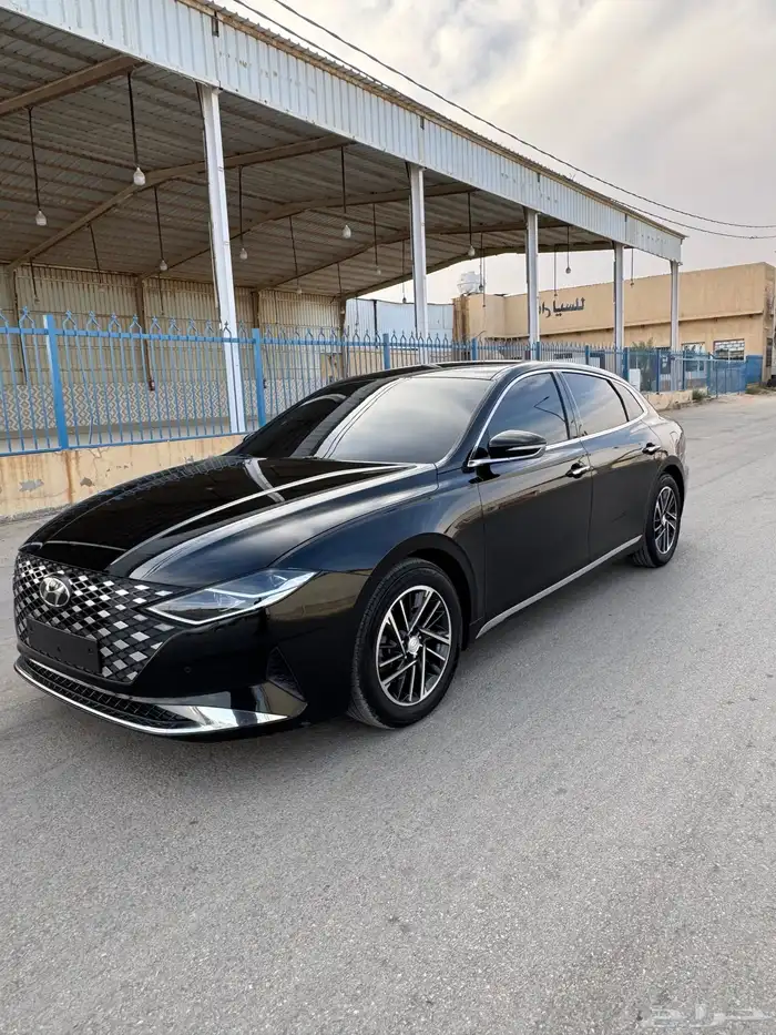 ازيرا 2021 بنزين. (( تم البيع ))) متوفر غيرها 27