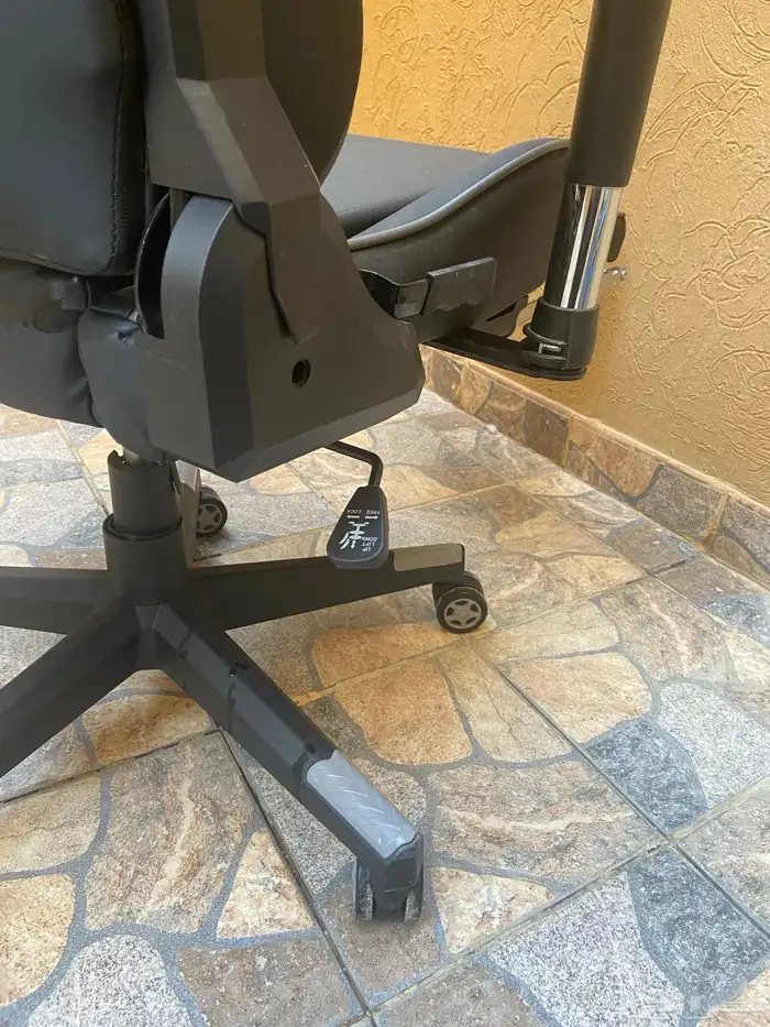 كرسي قيمنق 2