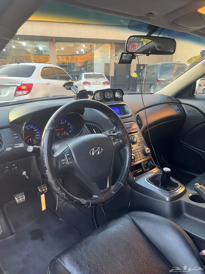 جينسيس كوبيه 4 سلندر تيربو قير عادي 2012 الحد 40 الف 7