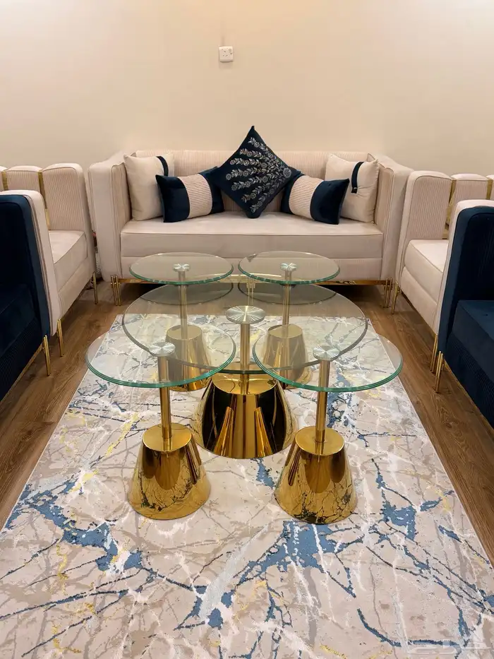 طاوله طقم مدبله لو ذهبي 1