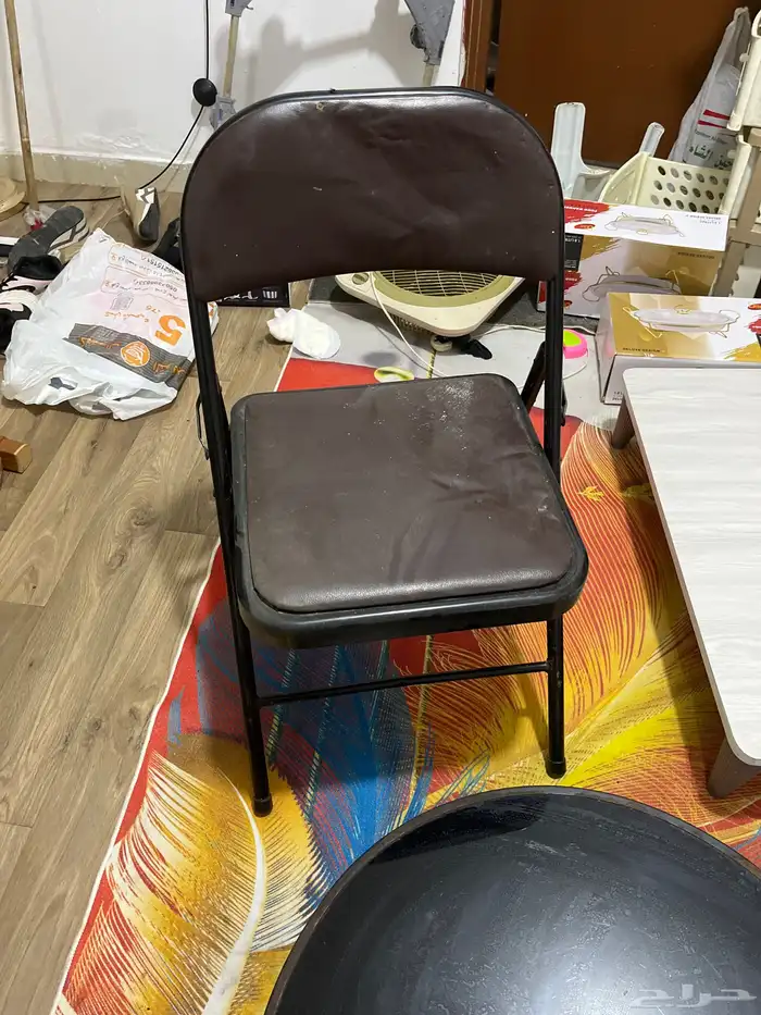 طاولة طعام و كرسي دائرية حديد وزجاج 5