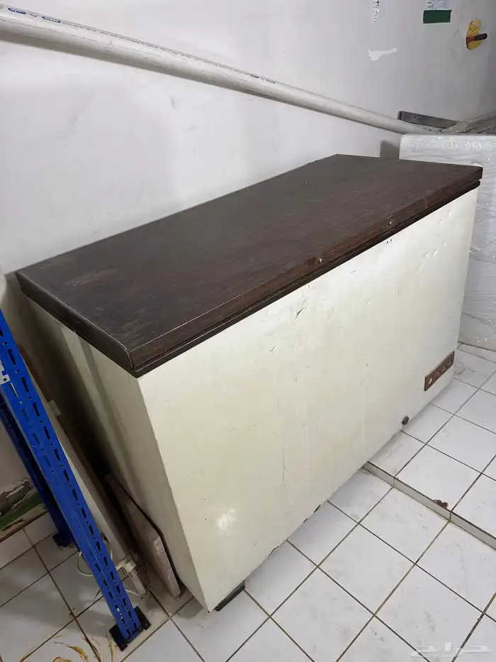 فريزر خط 110 شغال للبيع 0