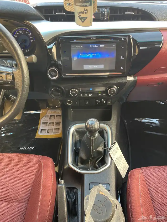 تويوتا- هايلوكس-2020-فل كامل- بنزين- دبل- قير عادي 35