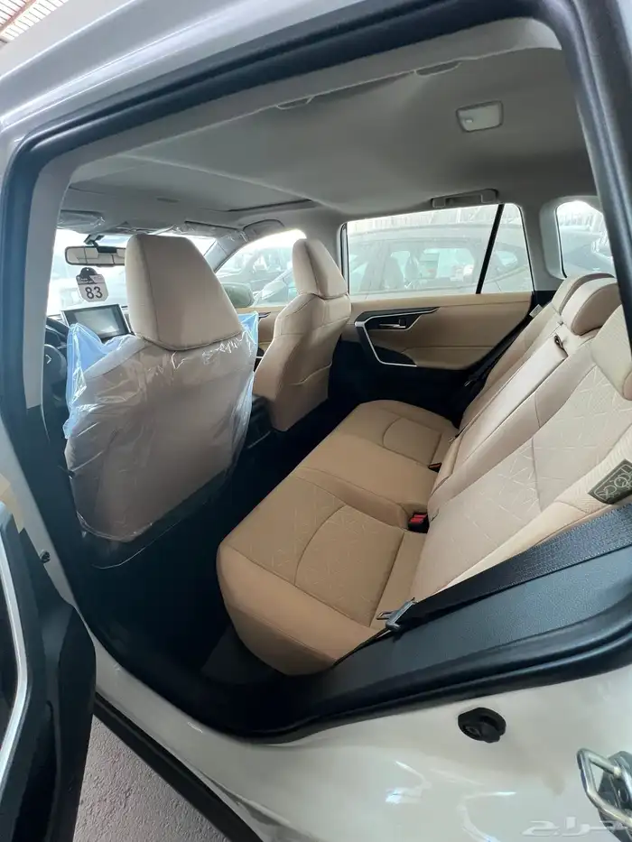 تويوتا رافور فل كامل 2025 بريمي 6