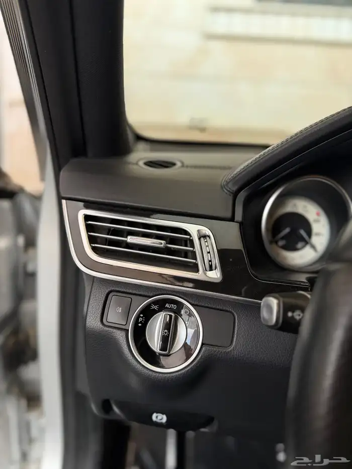 مرسيدس E300 12