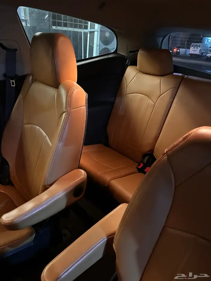 السياره شفر ترافرس 2013 3