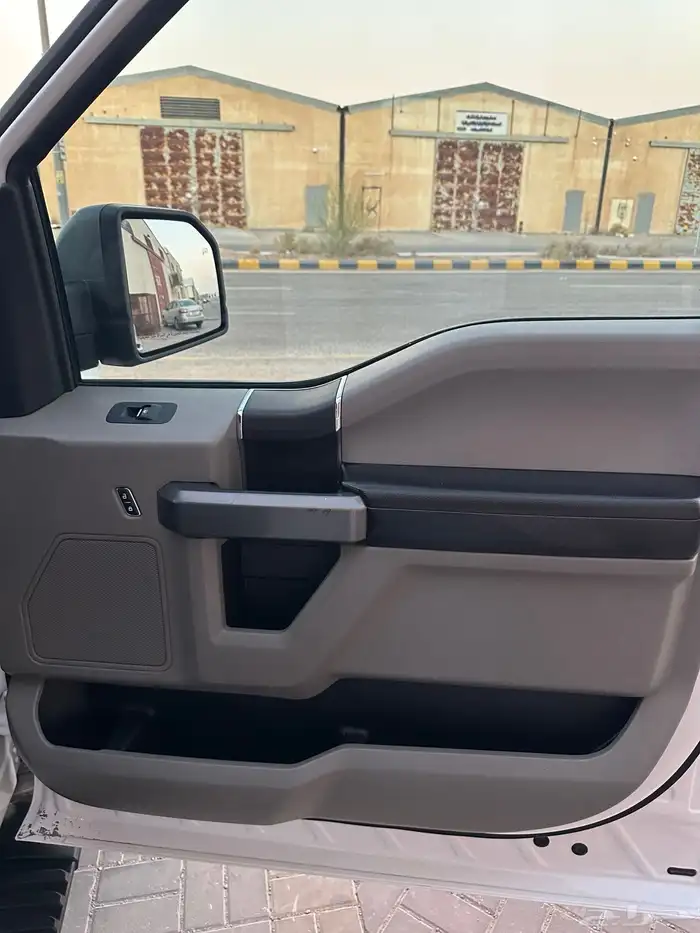 فورد F150 غماره 2018 فل كامل 8V دبل دفلوك تشغيل عن بعد 62