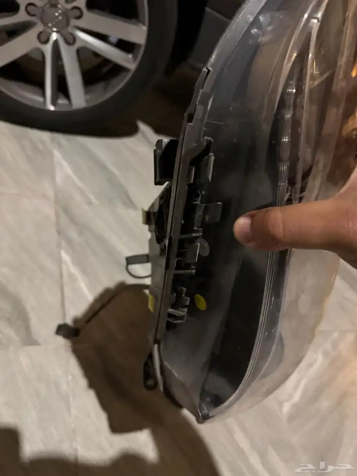 شمعة هونداي فلستر يسار اصلي ونظيفة للبيع 4