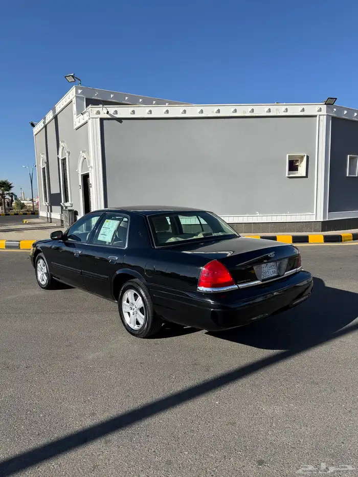 فورد فكتوريا 5