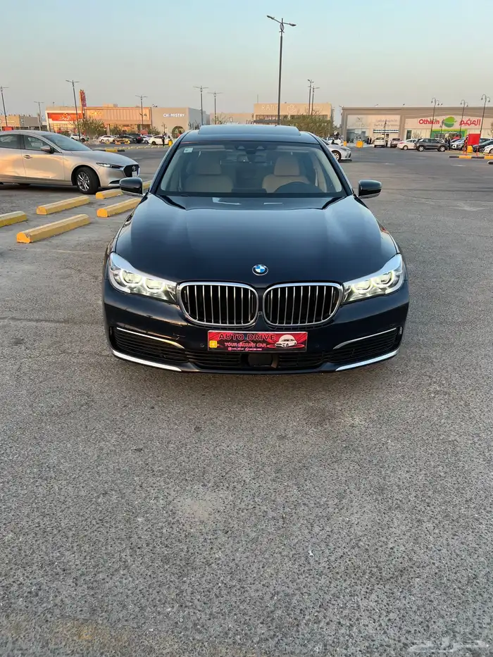 بي ام دبليو 740 2019 13