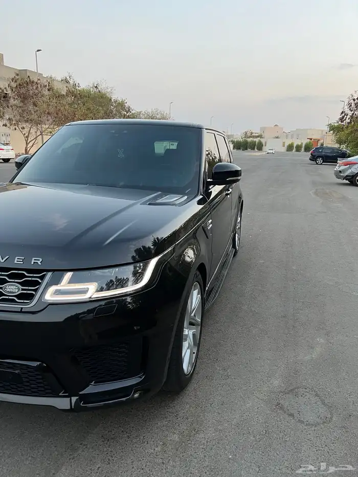 رنج روفر سبورت شبه جديد 8