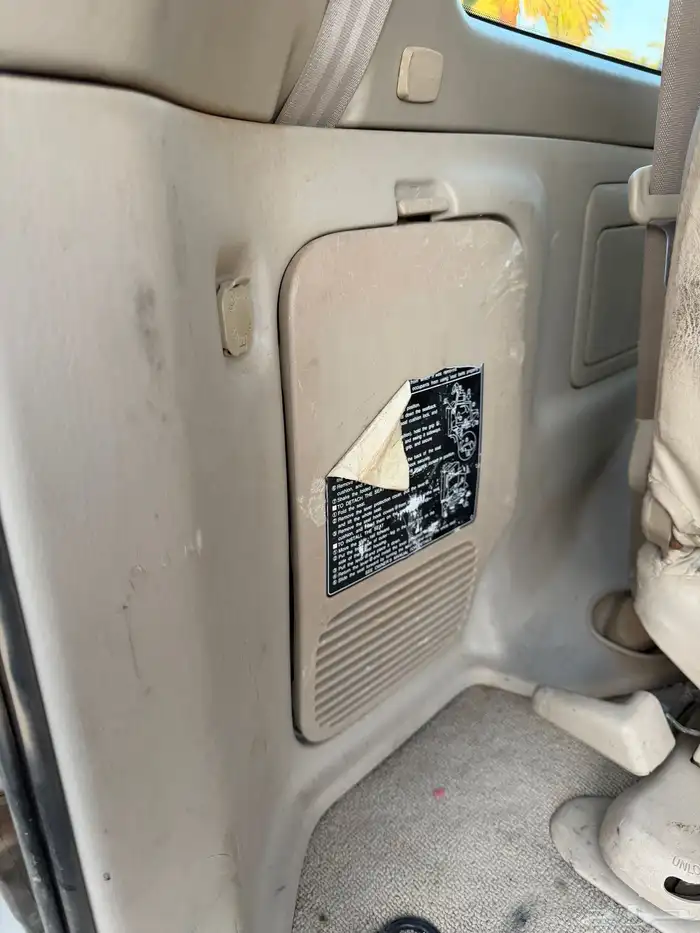 لاندكروزر جكسار 2003 سبير علاق شنطة (قير عادي) 48