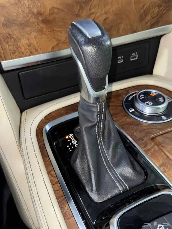 نيسان باترول موديل 2023 ( بحالة الوكالة ) 25