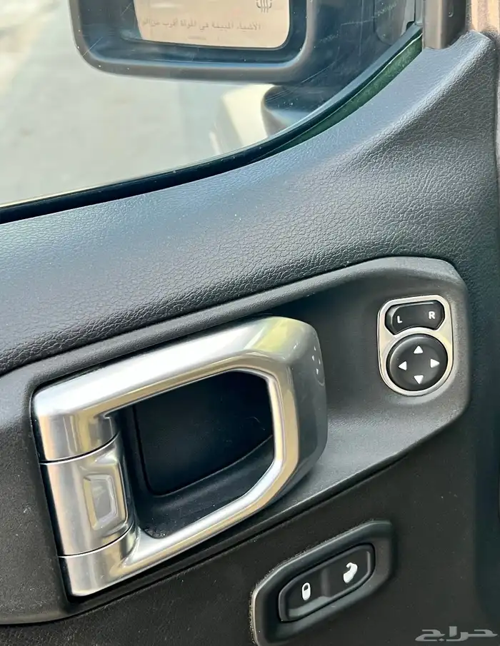 جيب رانجلر 2021 - Sport V6 10