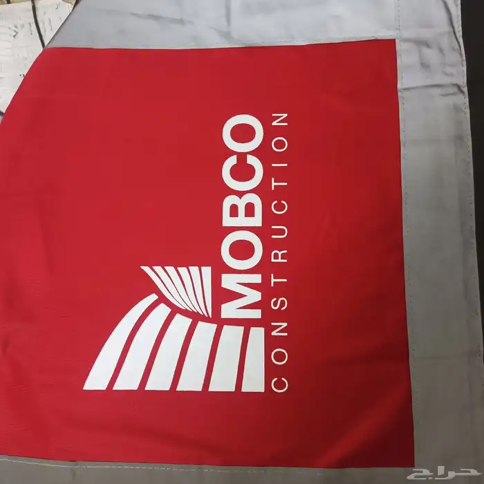 طباعة جميع الملابس وسفتي العمال وعلب الهديا 4