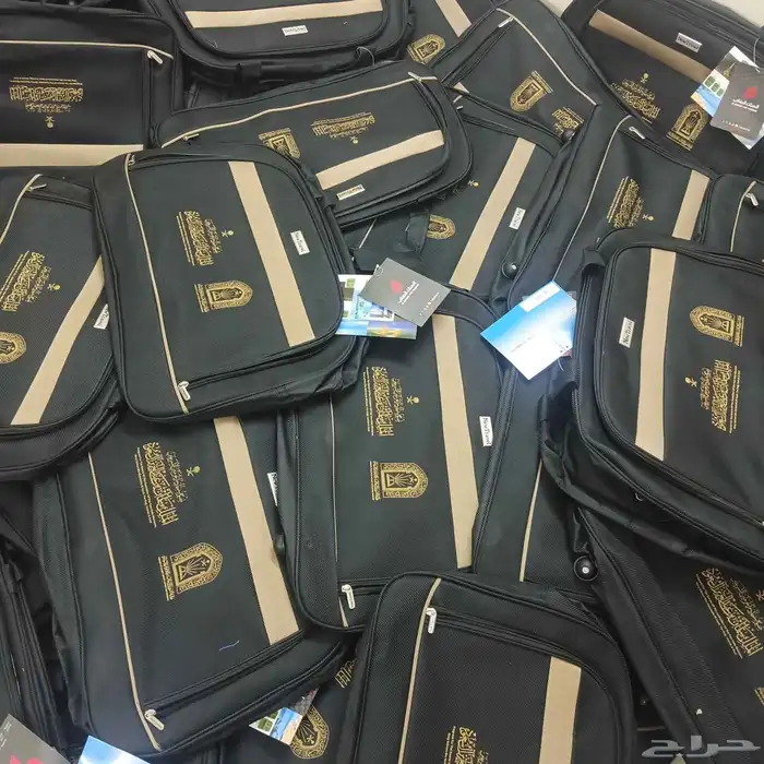 طباعة جميع الملابس وسفتي العمال وعلب الهديا 3