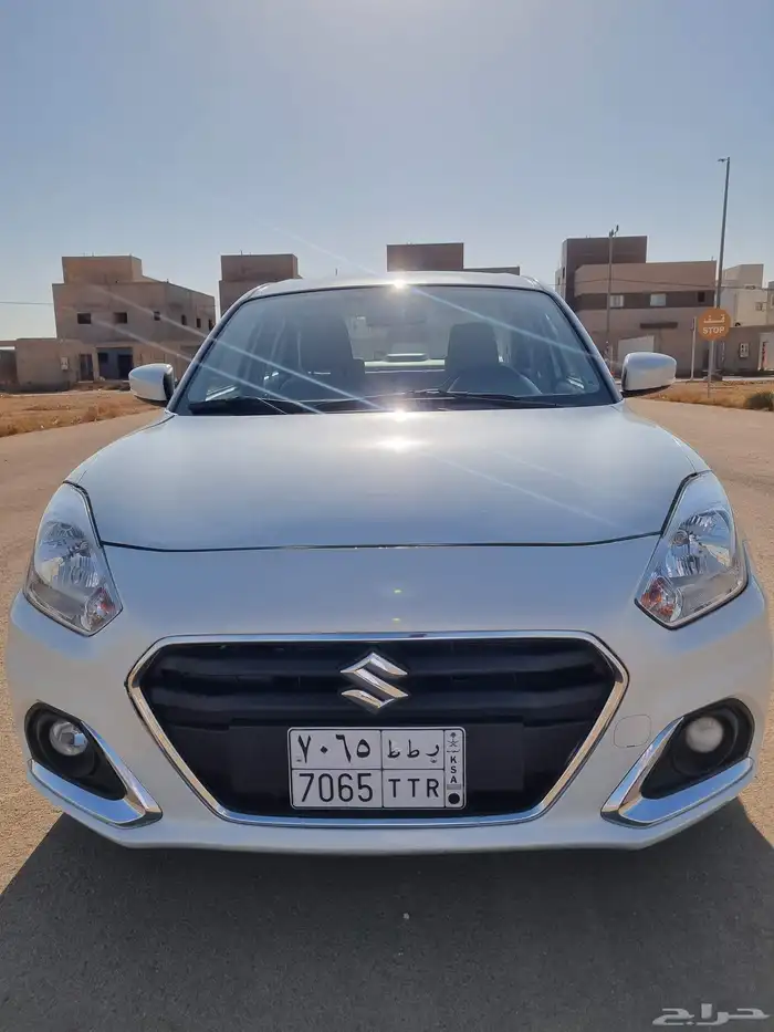 سوزوكي ديزاير2023 1