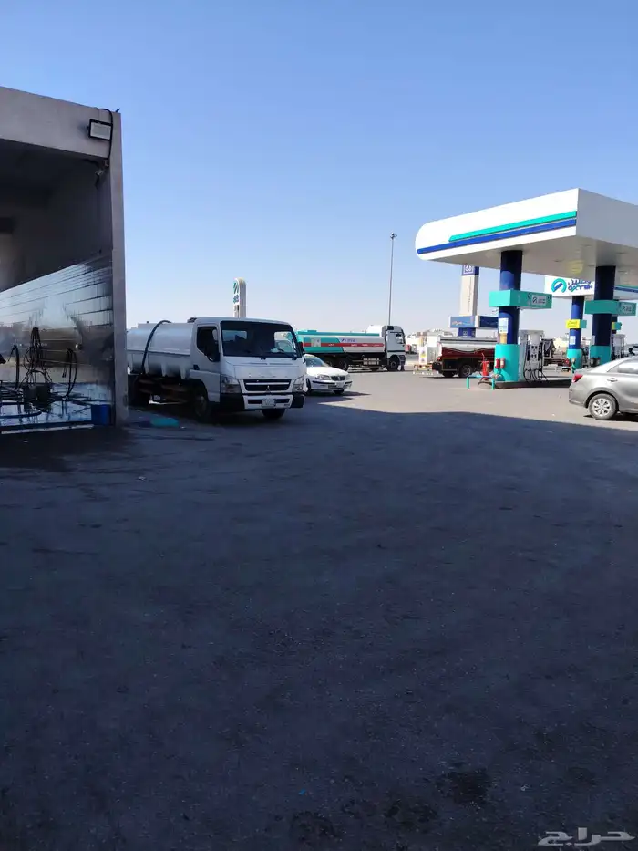 وايت ماء عذب تعبئه مياه العامر 0