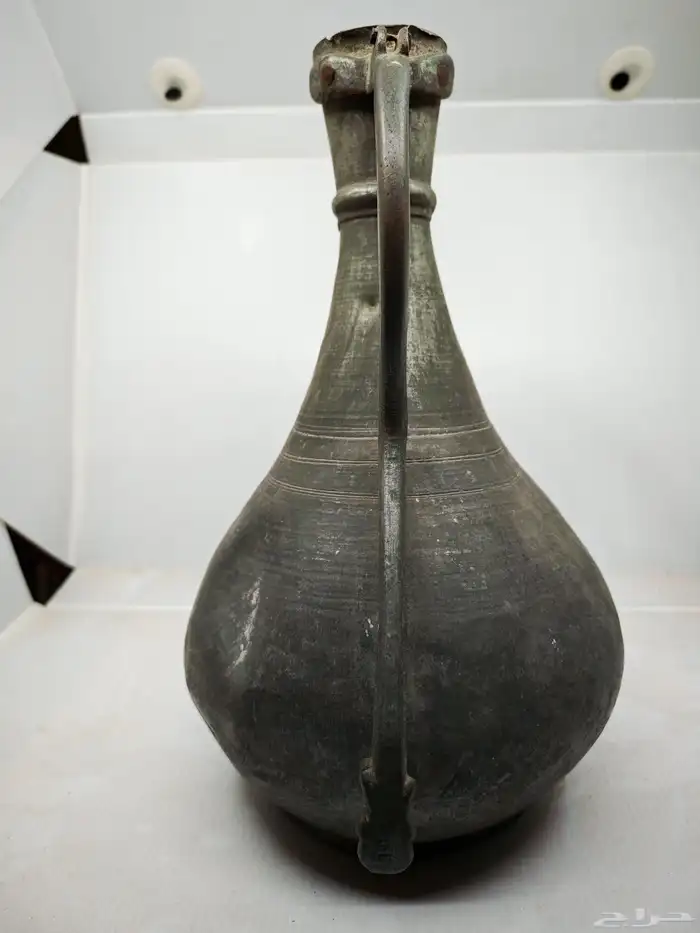 ابريق تراثي نحاس احمر من النوادر 2