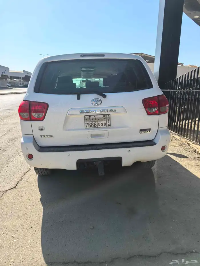 سكويا دبل 2010 محركاته ممتازه بدي لا أعلم عنه شي 2