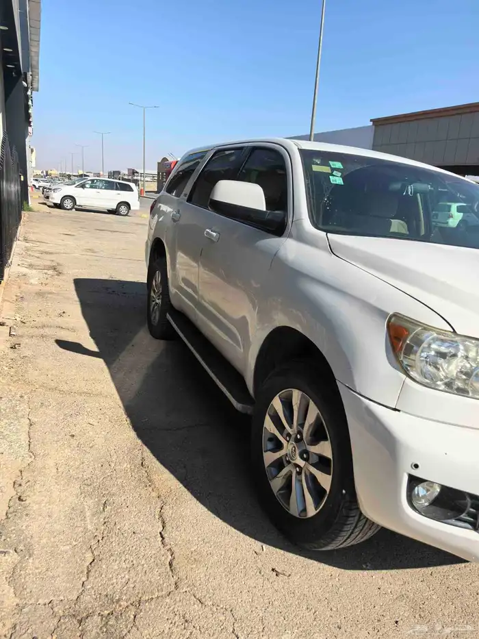 سكويا دبل 2010 محركاته ممتازه بدي لا أعلم عنه شي 3