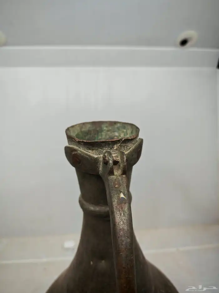 ابريق تراثي نحاس احمر من النوادر 3