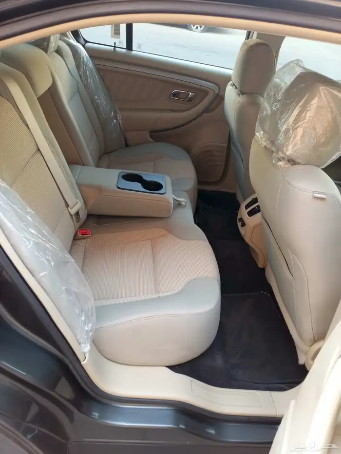 فورد تورس ( 2017 ) SEL نص فل V6 توكيلات الجزيرة بحالة ممتازة 28