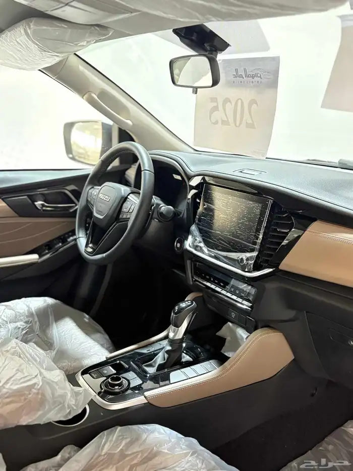 ايسوزو ام يو اكس فل كامل خليجي 2025 4