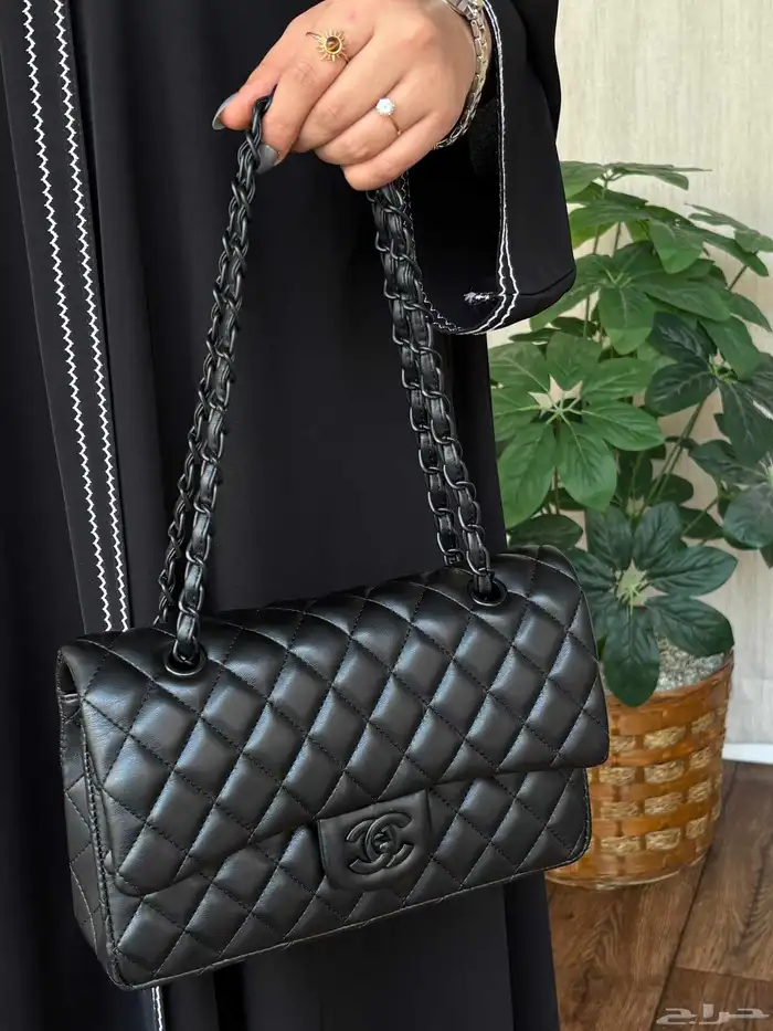 شنط ماركه شنل كلاسيك التكثر طلبا توصيل فوري الرياض 17