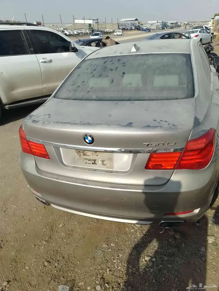 بي ام موديل 2011 تشليح قطع غيار 740 0