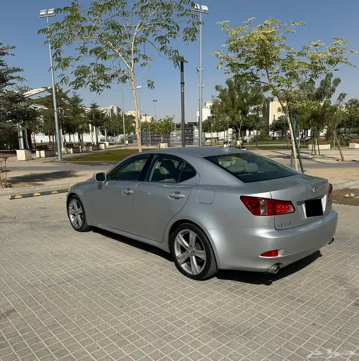 للبيع العاجل - لكزس IS250 0