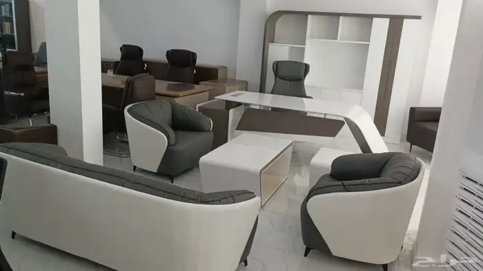 مكتب مدير فخم طقم كامل اثاث مكتبي كامل كراسي دولاب طاولة 1