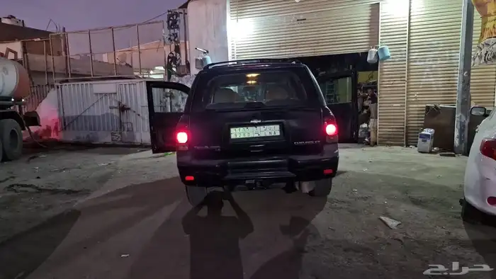 بليزر موديل 2007 شغال كويس جدا ممشى قريب 400الف كفرات جدا مس 3