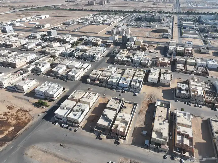 تصوير جوي و ارضي بدقه تصل إلى 5K 13