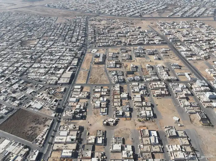 تصوير جوي و ارضي بدقه تصل إلى 5K 26