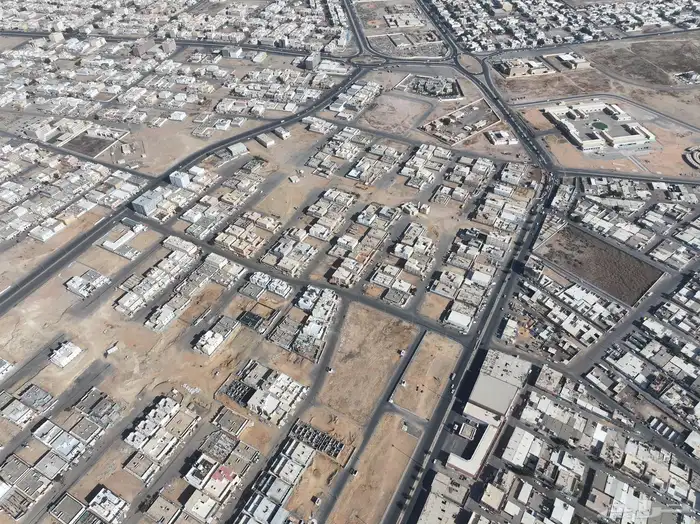 تصوير جوي و ارضي بدقه تصل إلى 5K 17