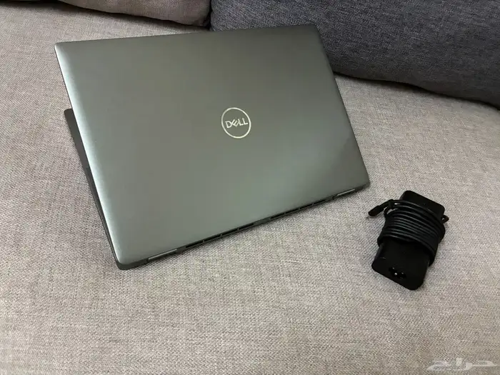 لابتوب ديل ليتيود موديل 7450 شبه جديد معالج ألترا 7 3