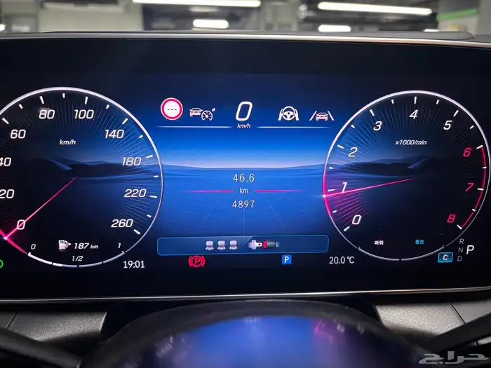 للاستيراد من كوريا _ مرسيدس GLC300 _ 2025 6