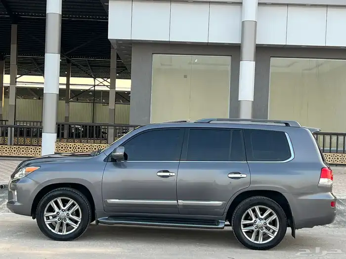 لكزس - LX 570 - 2013 - سعودي - فل 3