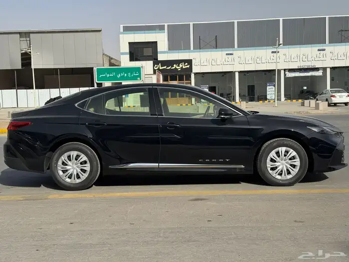 كامري E طيس ألساير أسود 2025. بالكاش والاقصاد 5