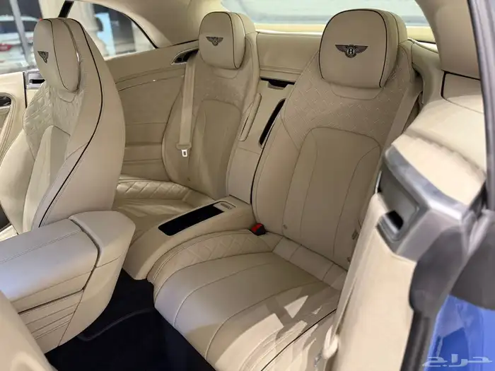 النوع   بنتلي GTC الموديل   2021 العداد  10k 5