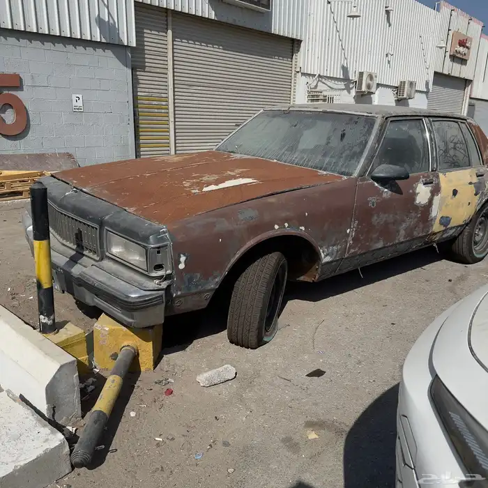 ورشه العاشره لصيانة السيارات الثقبه 4